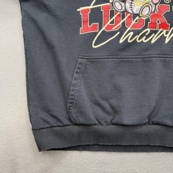 Lucky Charm Hoodie Mens Extra Large Black Graphic Pullover Bunny Kangaroo Pocket - Picture 6 of 10